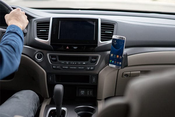 Honda Pilot Dashboard Phone Mounts and Holders