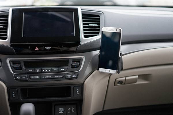 Honda Pilot Dashboard Phone Mount