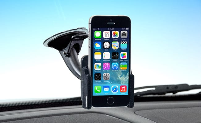 suction-cup-car-phone-mount-holder-summer-road-trip