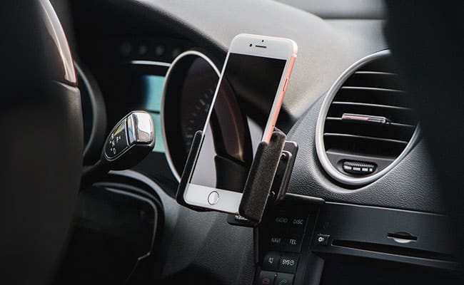 iPhone 7 and 7 Plus Car Phone Holders and Mounts